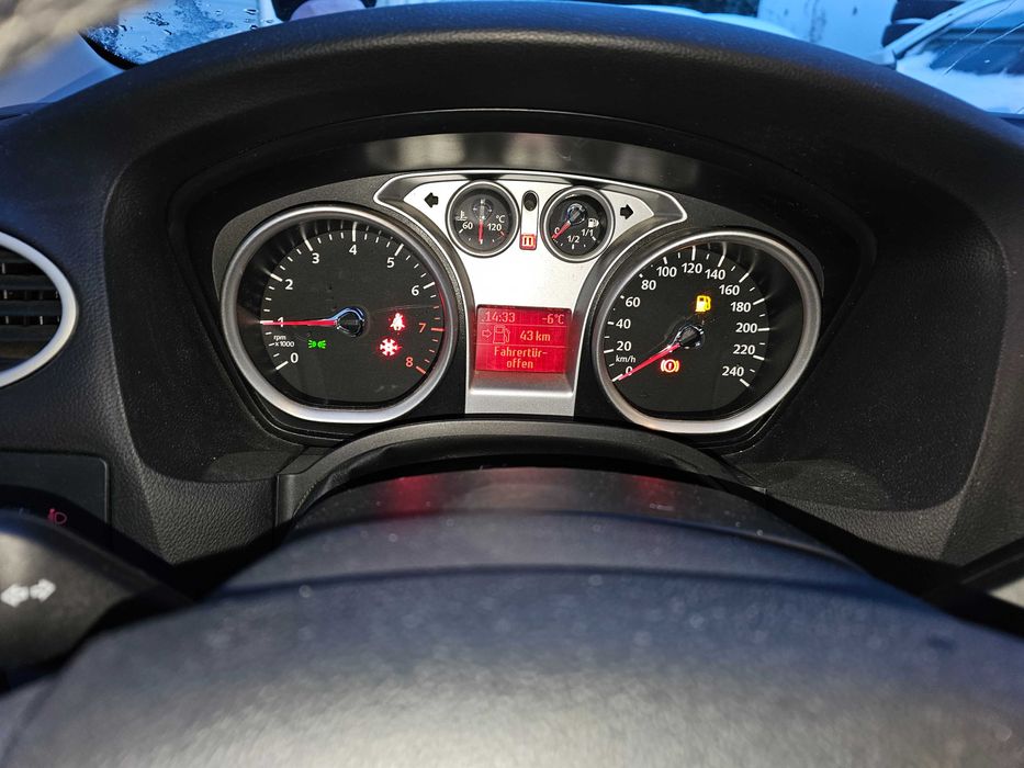 Форд Фокус 1.8 бензин Климатик Ford Fucus