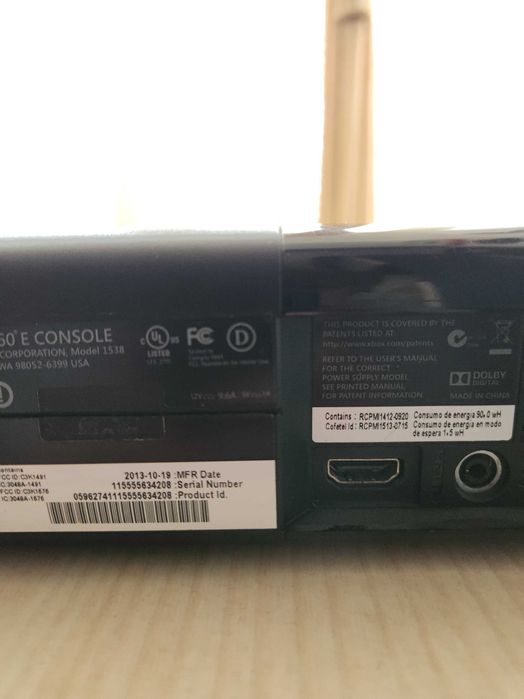 Xbox 360 - 200GB Stocare - Controller inclus