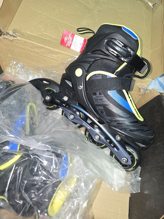 Раздвижные роликовые коньки