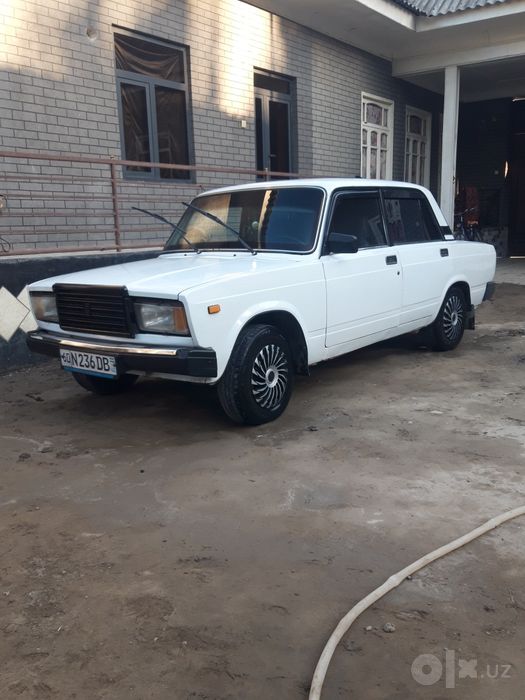 ВАЗ 2107 юигули 2000йил