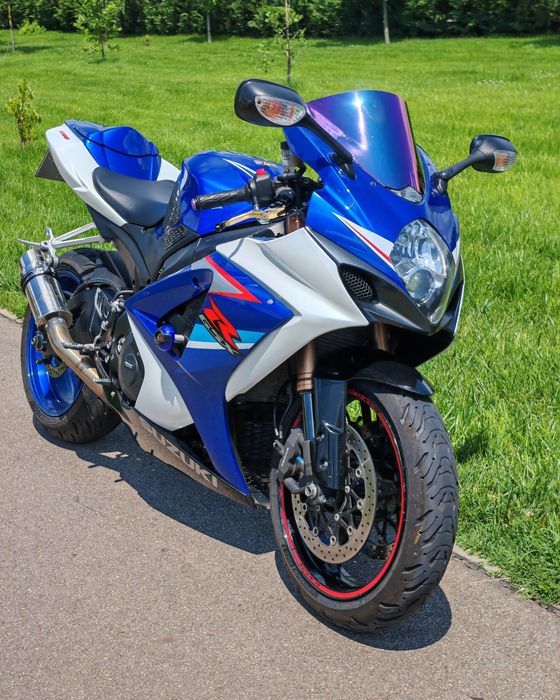 Suzuki Gsxr 1000 k8 proprietar
