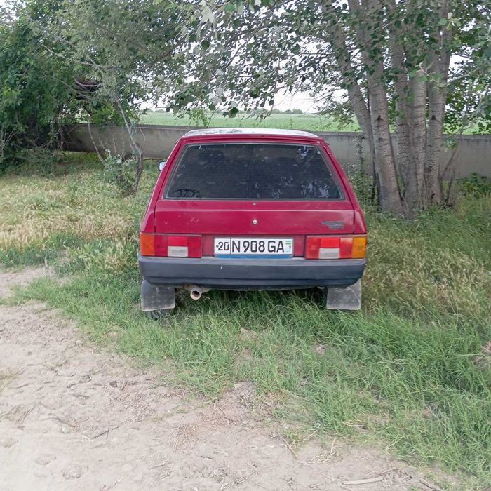 Автомобил ВАЗ 09