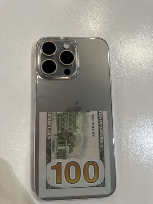 iPhone 15 Pro Max