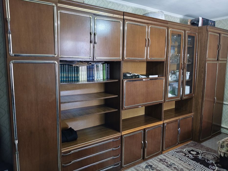 Срочно продам стенку