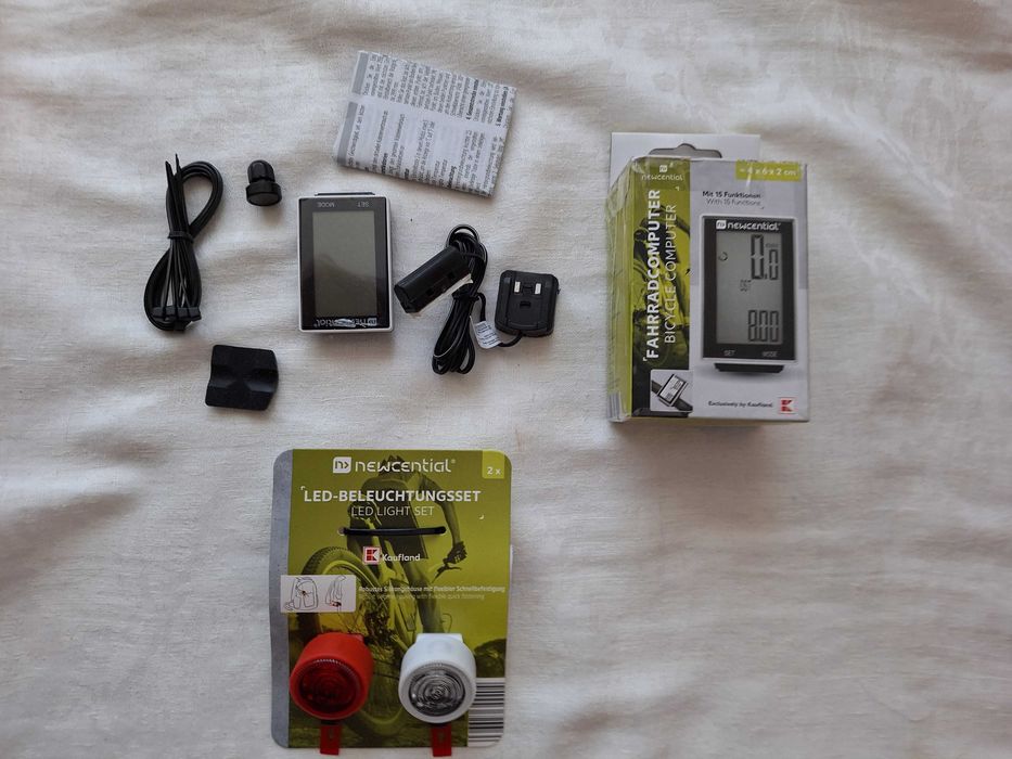 Bicicleta - Ciclocomputer pe fir + set de lumini cu două unități (Noi)