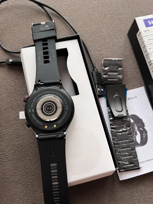 Часовник smart watch