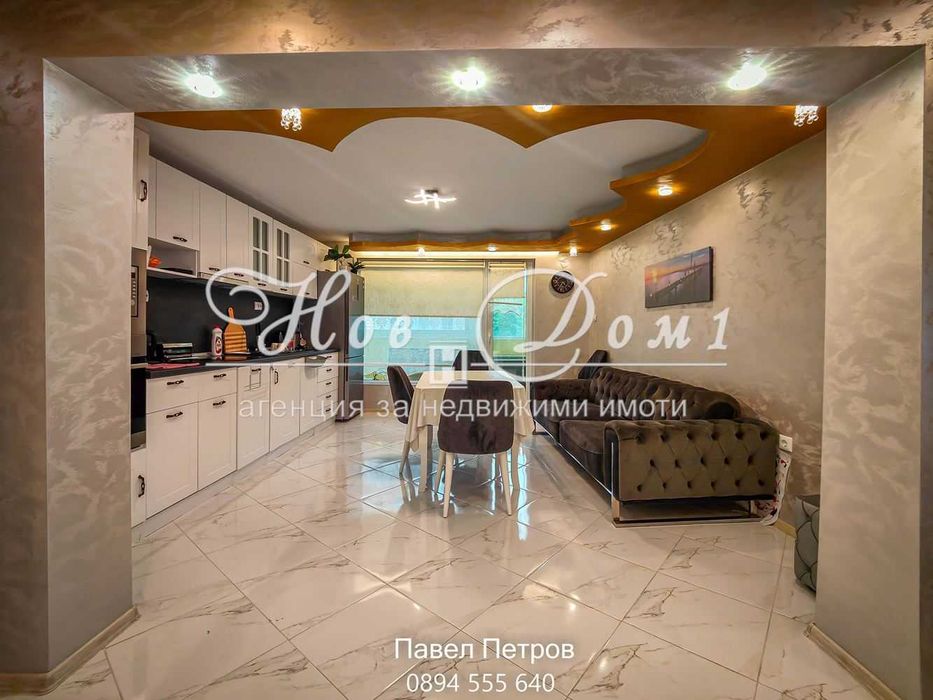 Продава се Четиристаен апартамент в Варна, Централна поща - 150 кв.м за 1687 €/кв.м - Снимка #3