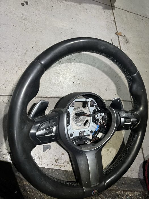 М волан с аербег бмв х1 ф48 ( m volan s airbag bmw x1 f48 )