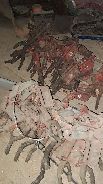 Vând degete mașină plantat cartofi