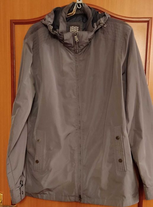 Продам ветровка мужская