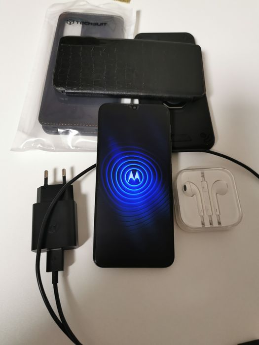 Vând telefon Motorola g10 în stare bună