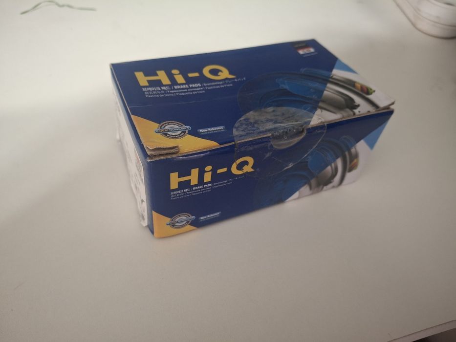 Продам колодки на машину тоёта