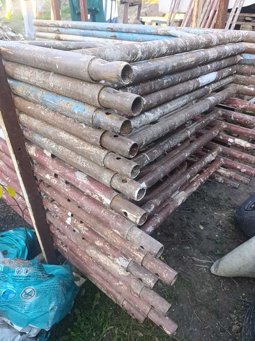 Vand schela 9 corpuri(18 picioare)complete