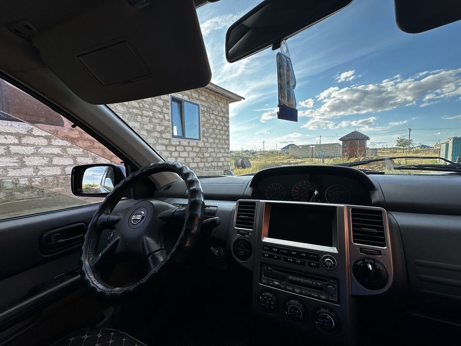 Nissan X-Trail, 2004 года