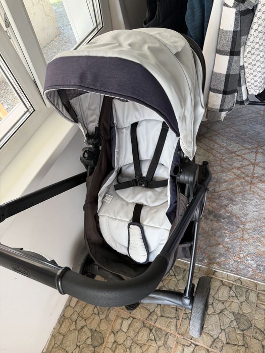 Продам коляску Chicco urban