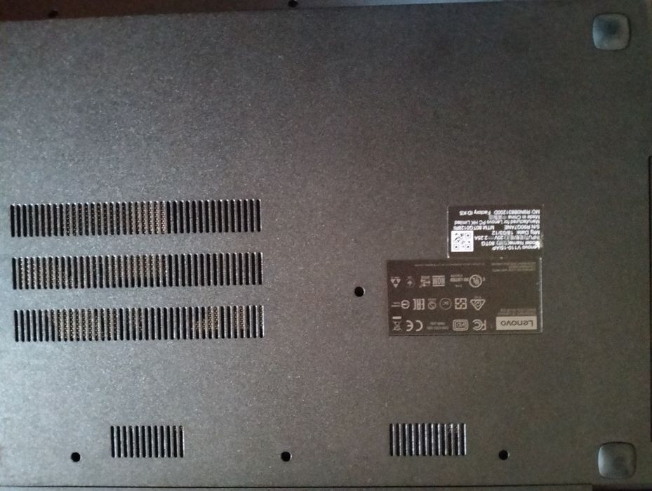 Vând Laptop Lenovo