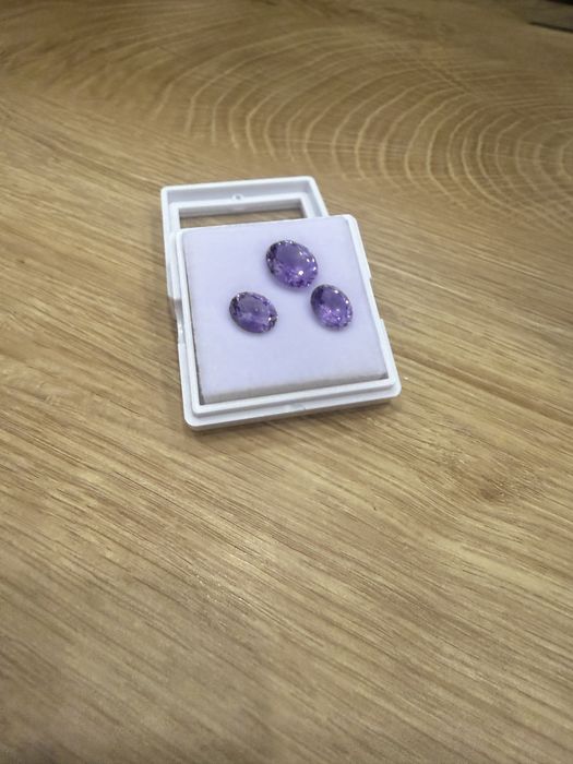 Лот естествени фасетирани аметисти – 7.85 ct (3 броя) – отлична шлифовка