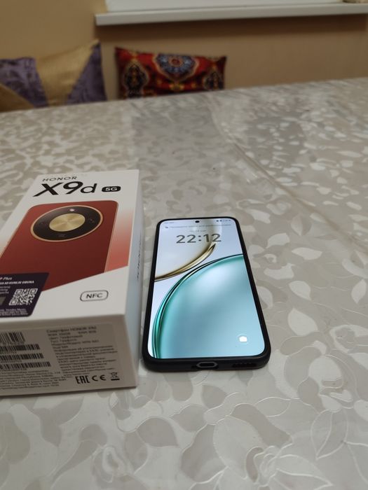 Xonor x9d   8/256
