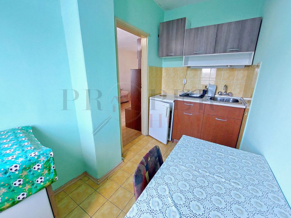 Дава се под наем Едностаен апартамент в Велико Търново, Колю Фичето - 40 кв.м за 204 € - Снимка #2