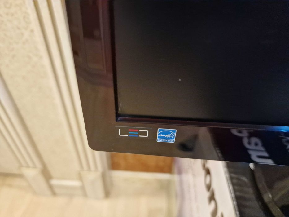 Монитор 23" Samsung SyncMaster LS23B350