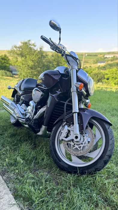 Suzuki Intruder 1800 / Boulevard M109R