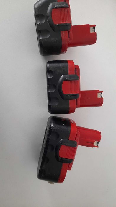 acumulatori bosch si  metabo 18v