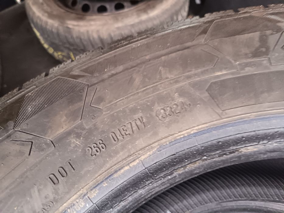 Anvelope MS iarna 215 70 15c continental 2024 5.7mm