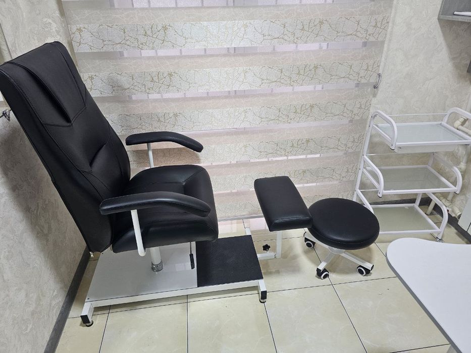 Manikiur uchun kreslo