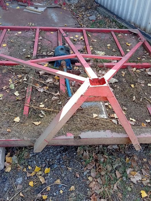 Садовая дробилка и прицеп