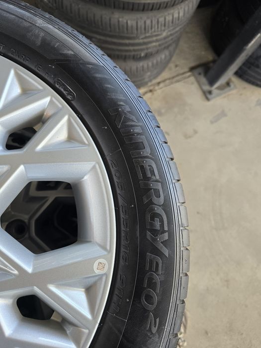 4 Броя 205/55/16 Hankook 2x7,5mm 2x7mm