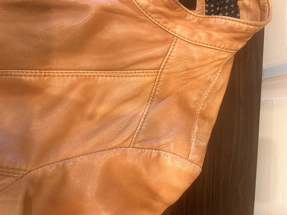 Кожаная куртка Massimo Dutti