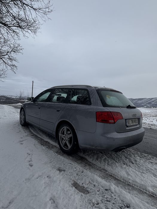 Vând Audi a4b7 1.9 BRB
