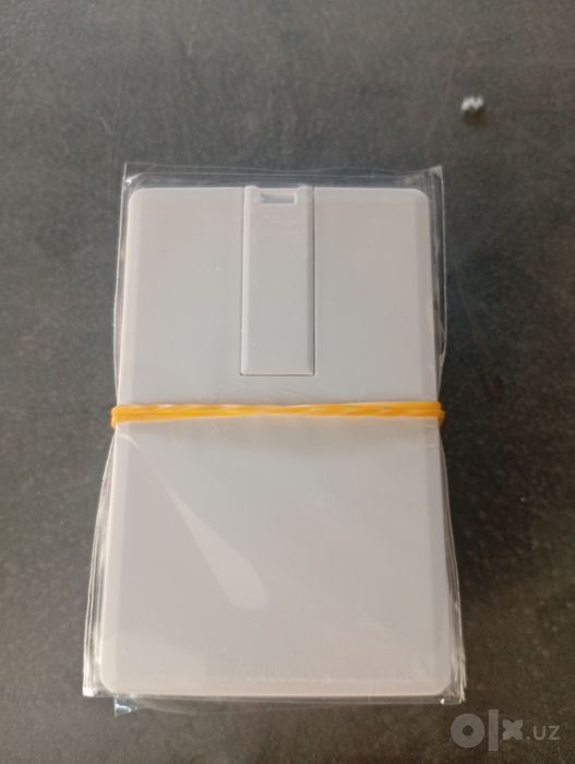 4GB USB 2.0 Fleshka