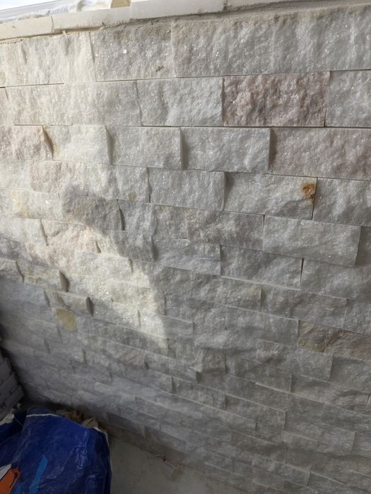 Marmura split face 5×10/54 pt orice amenajare int/ext