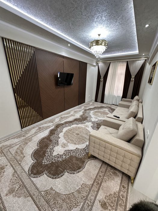 Ижарага новостройка 3 хона 7 этаж лифт бор .500$ Адрес Гагарина .