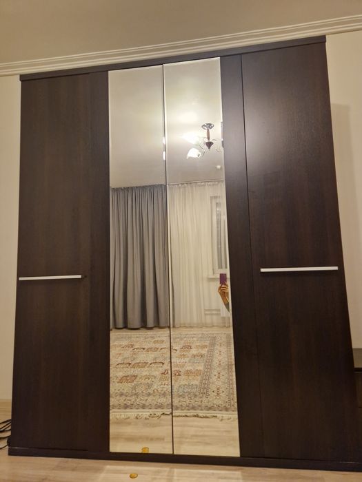 Продам платяной шкаф