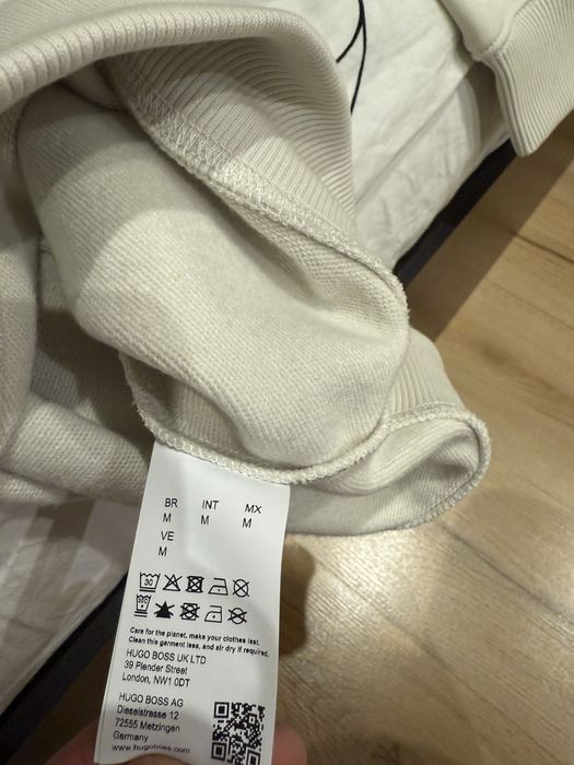 Hugo блуза, размер М, чисто нова с етикет