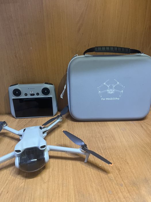 Дрон Dji mini 3 с кейсом