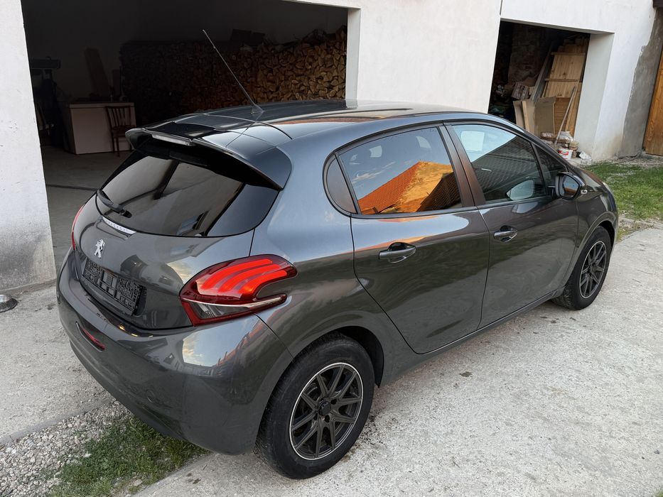 Peugeot 208 1.6 hdi euro 6