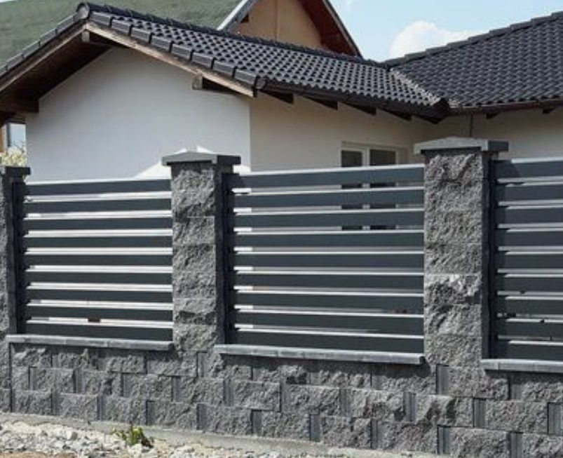 Construcții metalice complexe si garduri