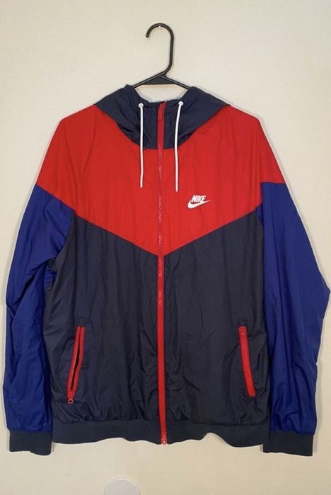 Яке Nike Sportswear Windrunner
