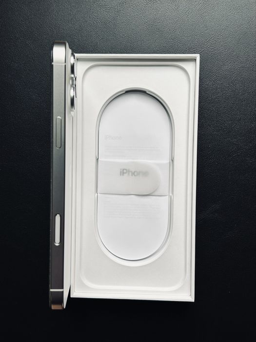iPhone 16 PRO MAX / В ГАРАНЦИЯ