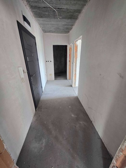 Продава се Тристаен апартамент в Стара Загора, Център - 90 кв.м за 754 €/кв.м - Снимка #4