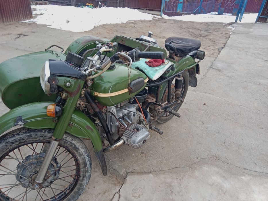 Мотоцикл Урал сатылады