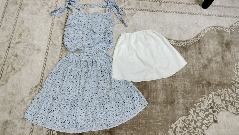 Комплект М размер : Летний топ , юбка и подъюбник новый