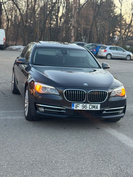 BMW Seria 7 BMW 730d xDrive – 258 CP - Echipare Completă -