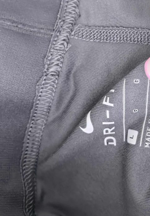 Nike оригинален дамски клин Л размер