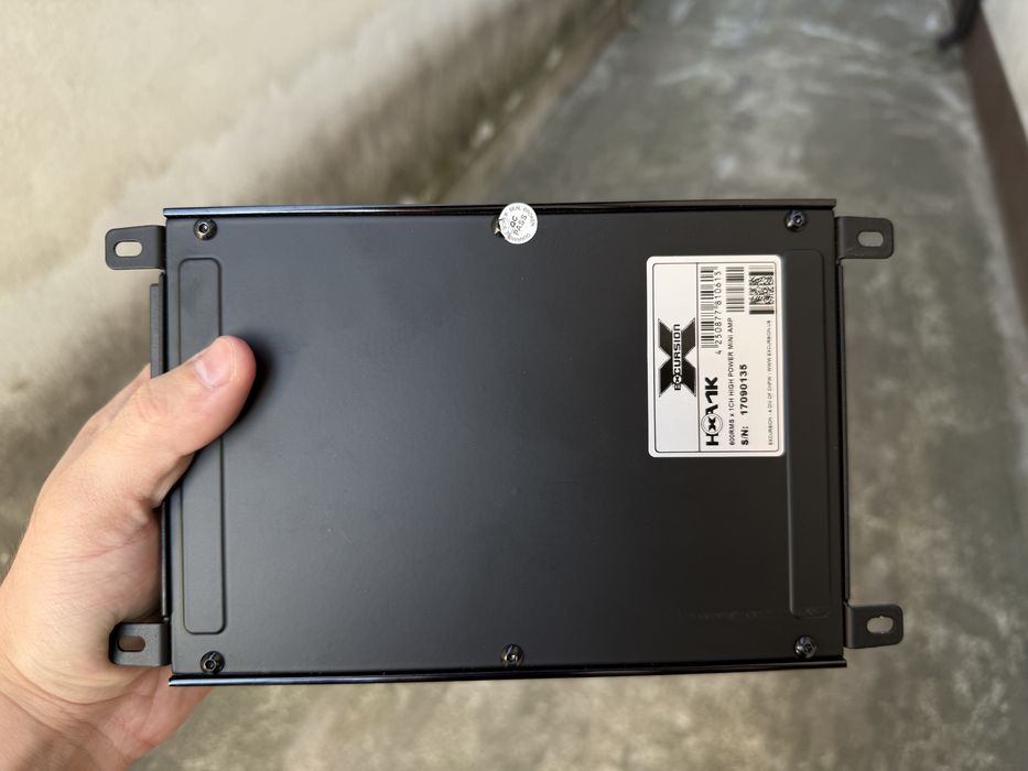 Subwoofer si Amplificator auto Excursion