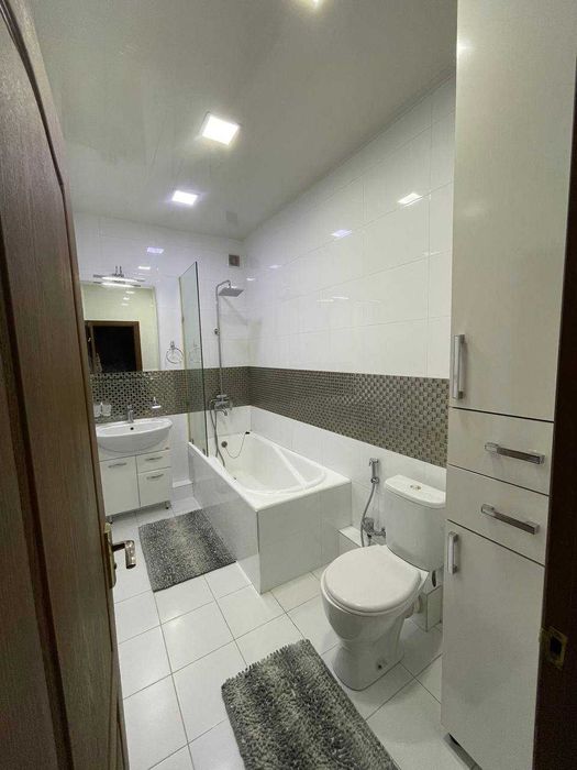 ул. Чехова (Фидокор), ор-р кафе Брокколи
3в2/8/9
Площадь: 75 м²