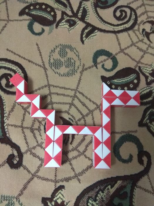 Змейки разного цвета